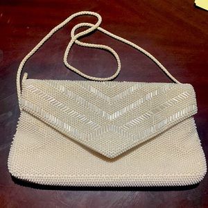 Vintage white beaded clutch purse